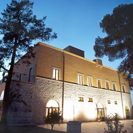 Villa Carcano Trani Exteriér fotografie