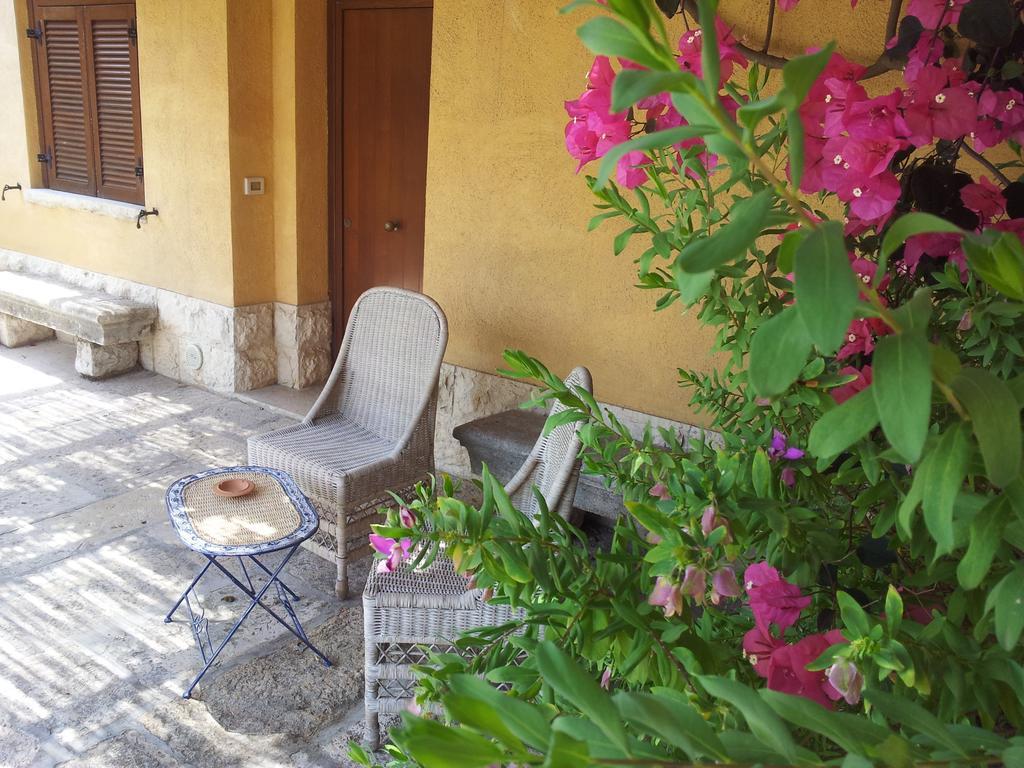 Villa Carcano Trani Pokoj fotografie