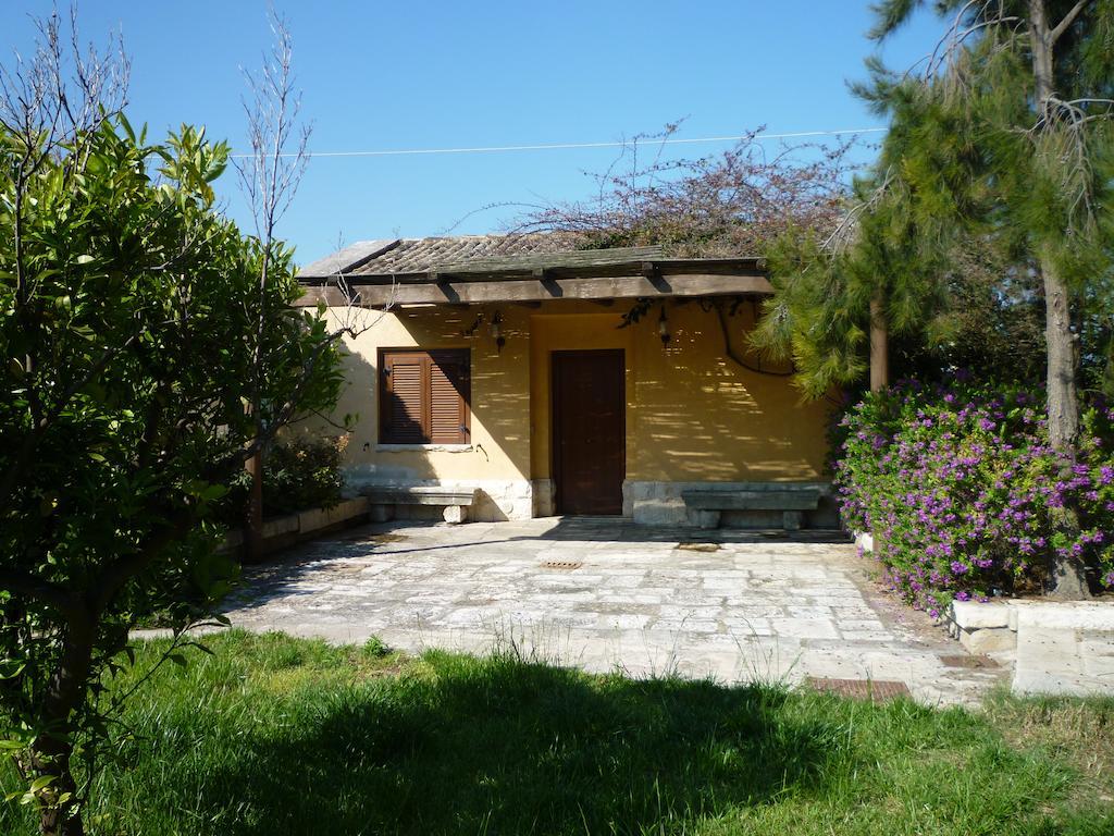 Villa Carcano Trani Pokoj fotografie