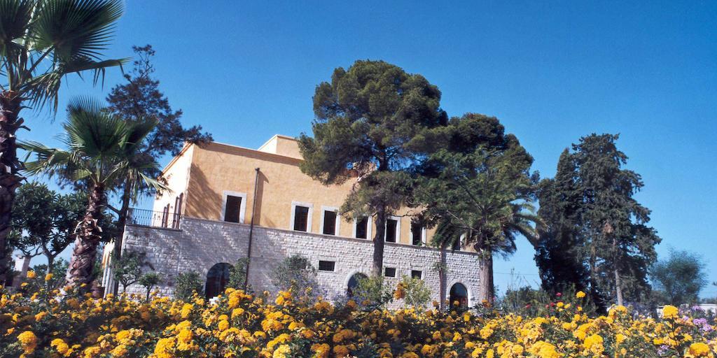 Villa Carcano Trani Exteriér fotografie